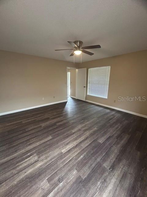 Building Photo - 563 Holbrook Cir