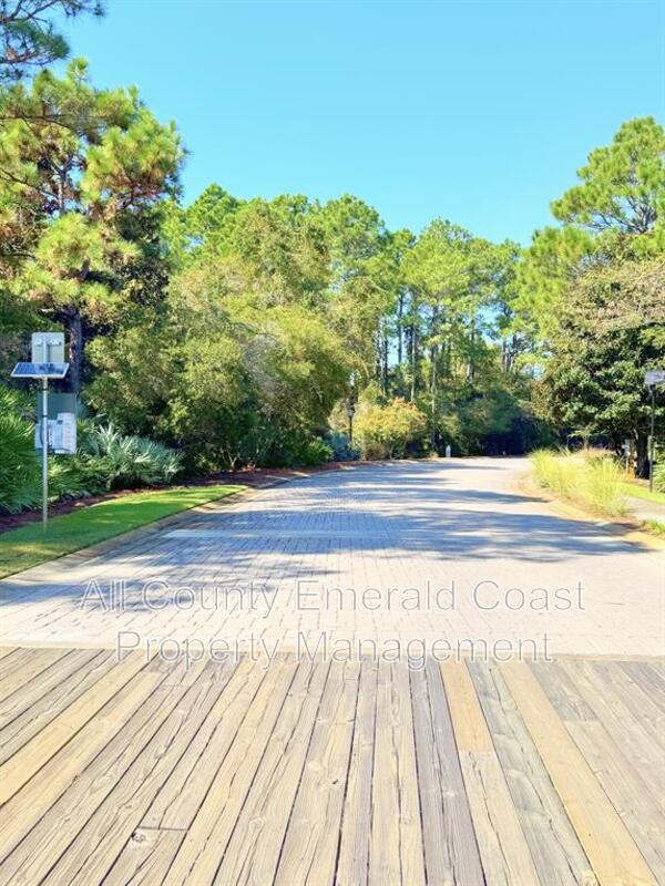 Building Photo - 50 Cinnamon Fern Lane