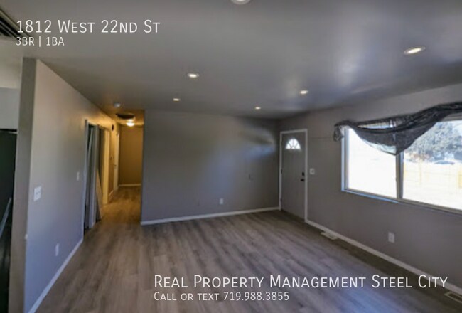 Building Photo - 1812 W 22nd St