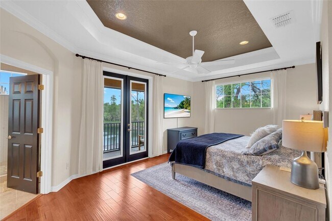 Building Photo - 8204 Villa Grande Ct