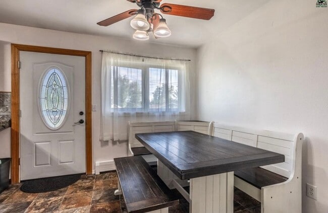 Building Photo - 4-Bedroom Fairbanks Home with Garage, Deck...