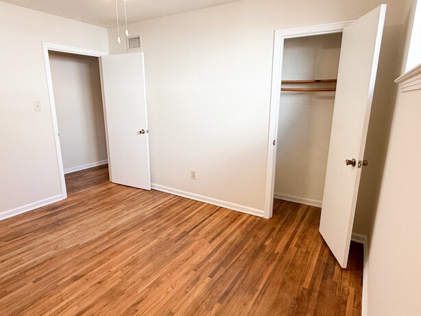 Building Photo - 273 Williford St