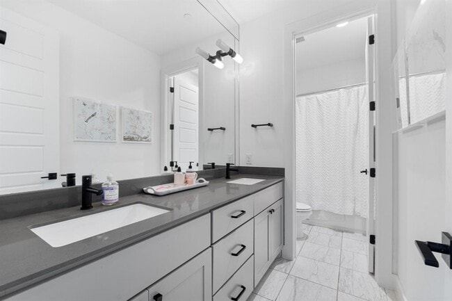 Building Photo - 4016 Diligence Dr