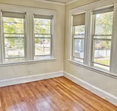 Building Photo - Good credit & Solid income a must!