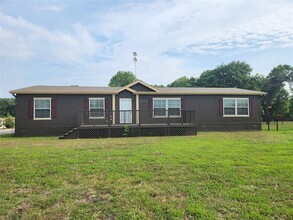 Building Photo - 2212 Co Rd 342