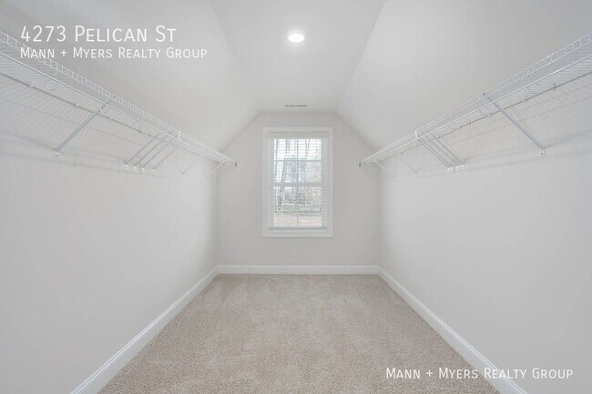 Building Photo - 4273 Pelican St