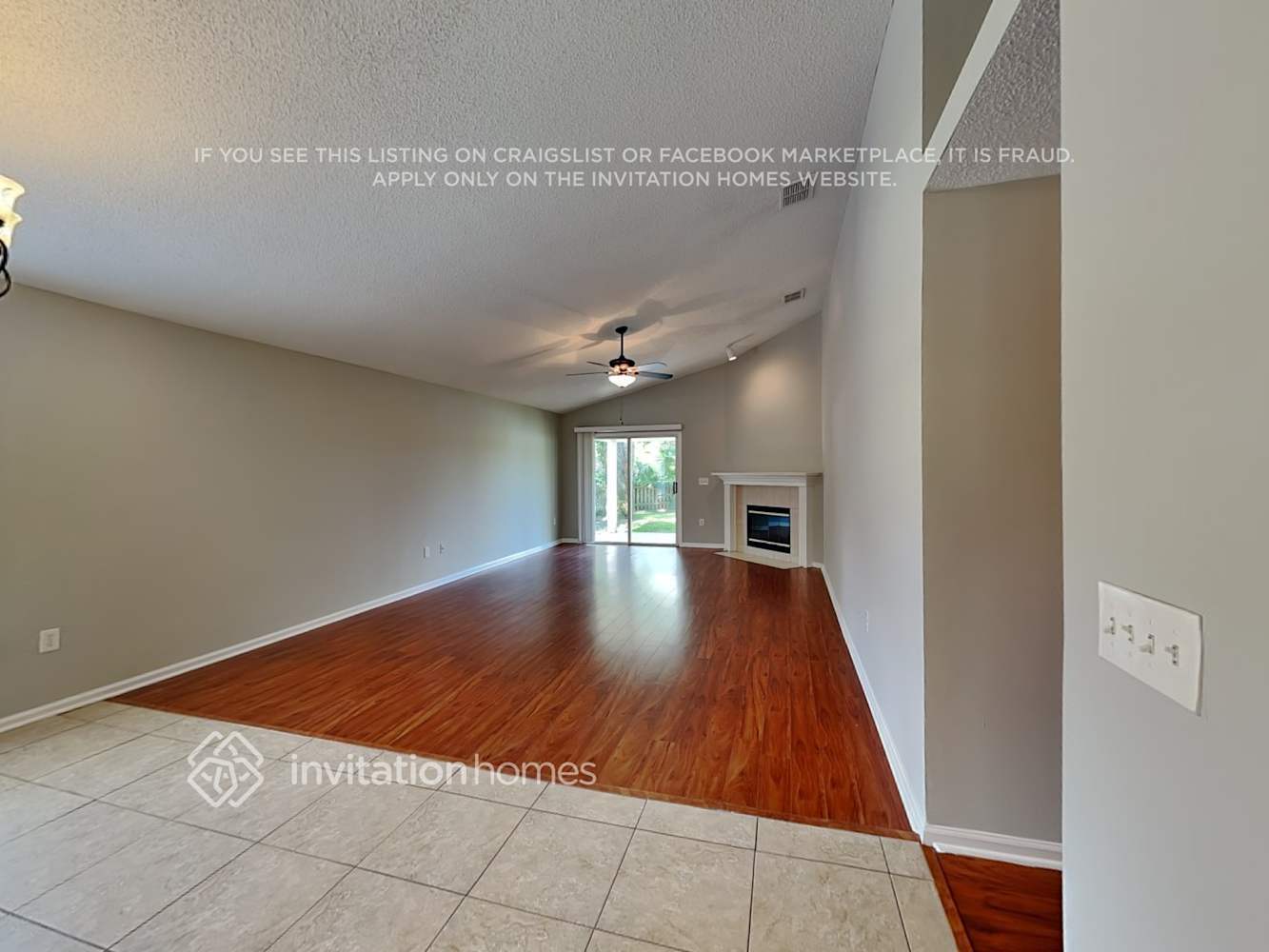 Building Photo - 909 N Lilac Loop