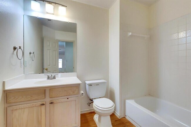 Building Photo - 3337 Cantera Way