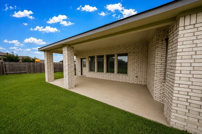 Building Photo - 16035 Kildeer Pt Dr