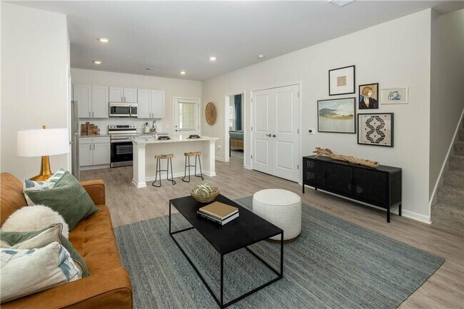 Building Photo - 101 Walker St