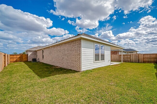 Building Photo - 7138 Glennwick Grv Ln