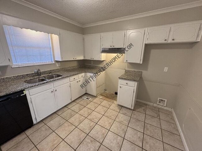 Building Photo - 4509 Valley Brook Dr