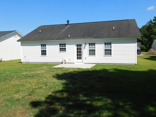Building Photo - 113 Fairmount Way