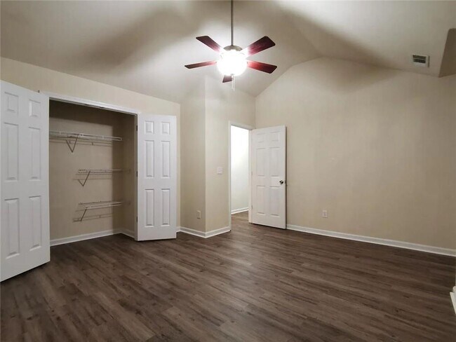 Building Photo - 1270 Red Cedar Trail