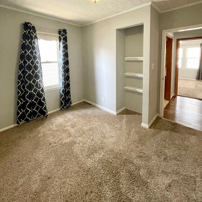 Building Photo - East Side Gem – Spacious 2BR Home with 2 C...