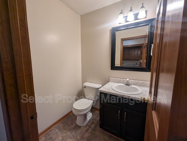 Building Photo - 10931 Smokey Ridge Pl