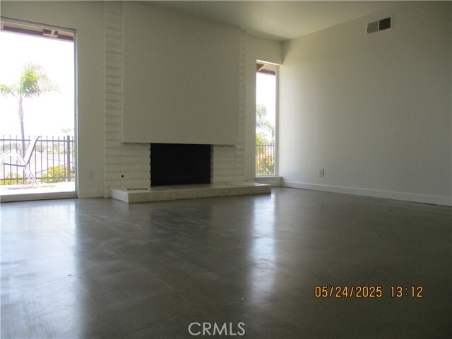 Building Photo - 223 Via Socorro