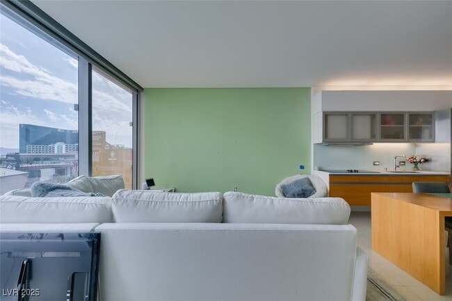 Building Photo - 3722 Las Vegas Blvd S