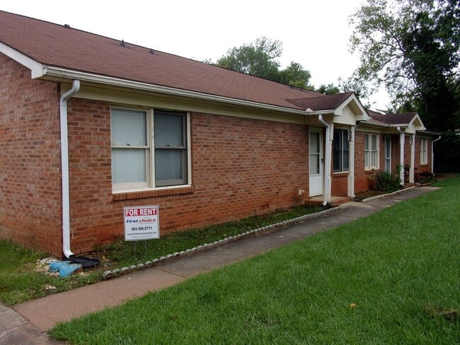 Building Photo - 1102 Chandler Dr