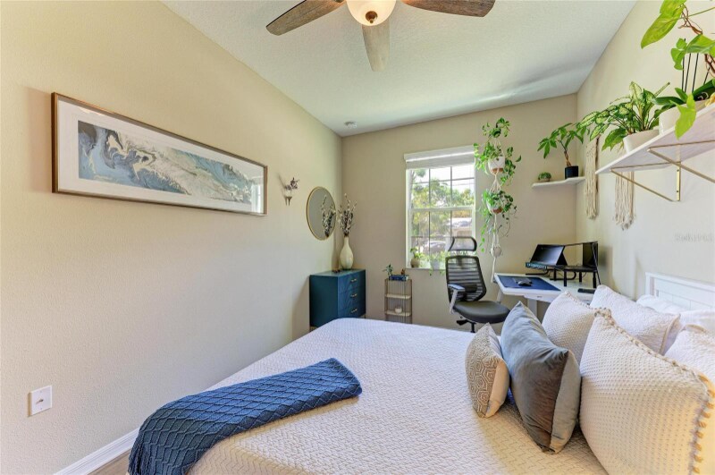 Building Photo - 2304 E 22nd Ave.