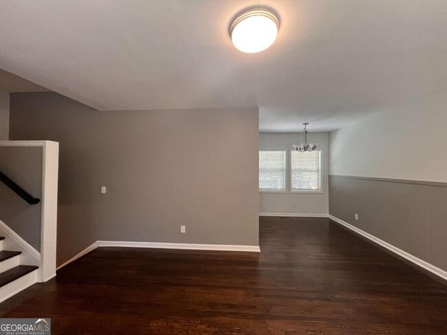 Building Photo - 1947 Kenwood Pl SE