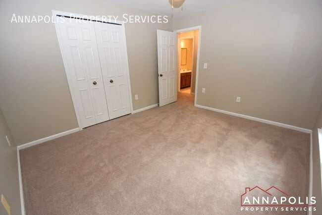 Building Photo - 3144 Stonehenge Dr