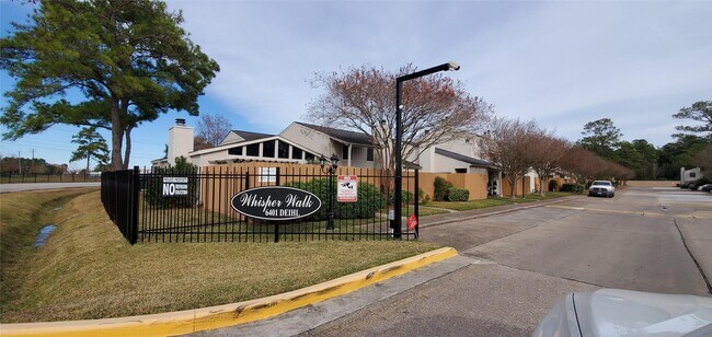 Building Photo - 6401 Deihl Rd