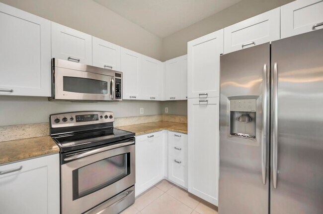 Building Photo - 40 SE Sedona Cir