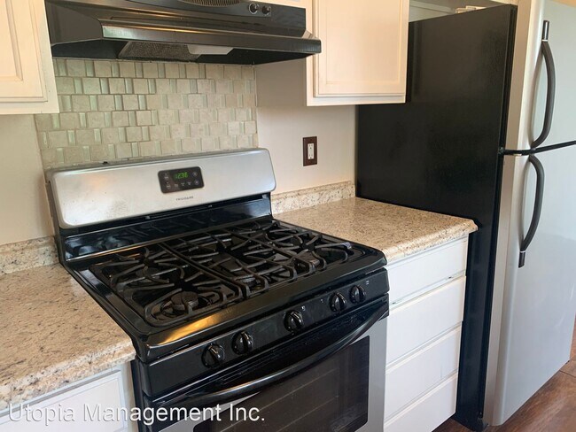 Building Photo - 3 br, 2.5 bath House - 1496 Fruitland Drive