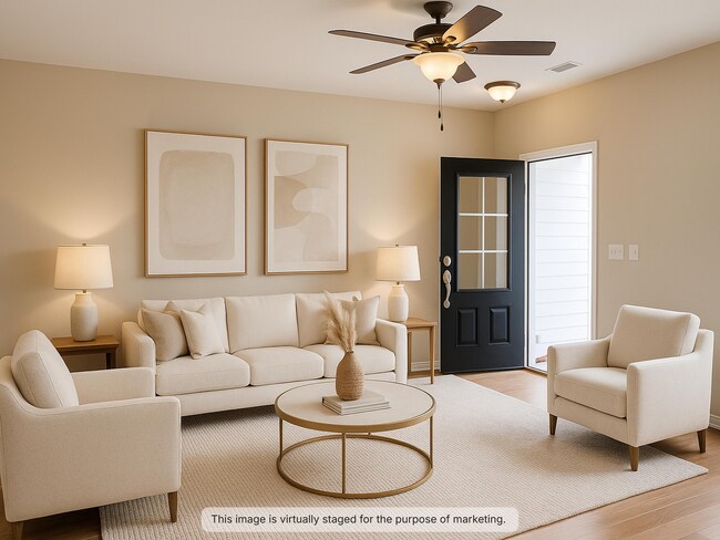 Building Photo - Beautiful townhome in International Club