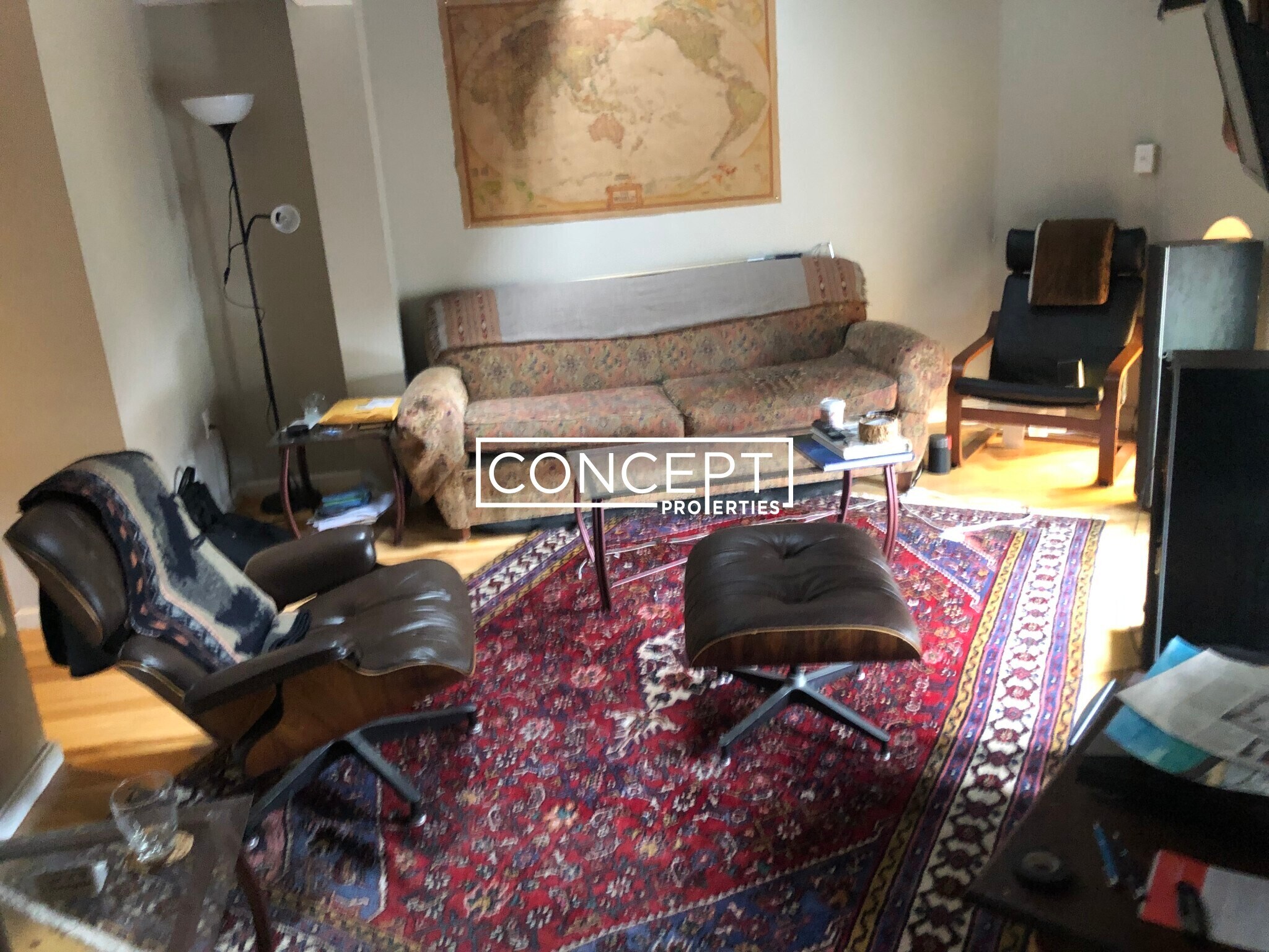 Building Photo - 17 Bow St