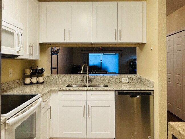 Building Photo - 2865 Woodlands Park Ct