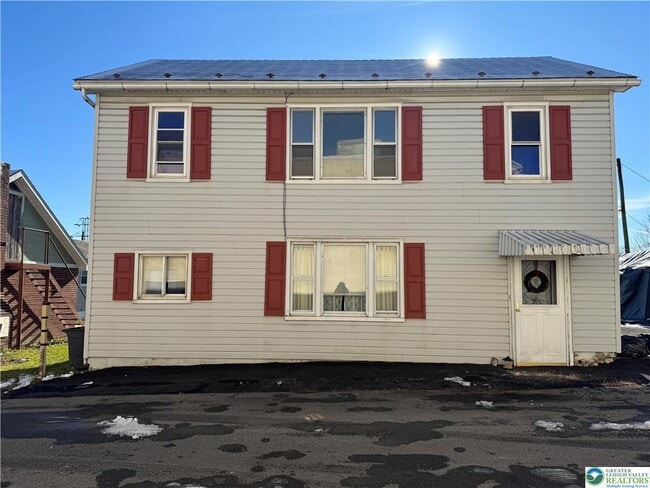 Primary Photo - 516 Heckman Ave