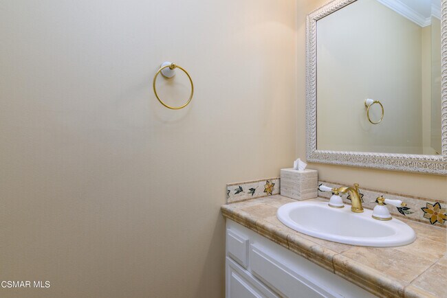 Building Photo - 4161 Clubhouse Dr