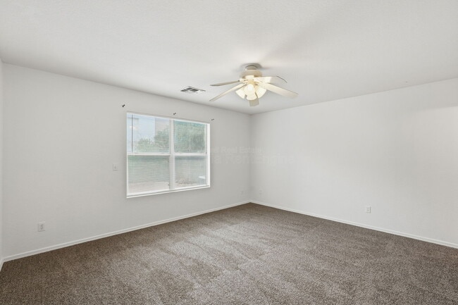 Building Photo - 8123 S Sunny Horizon Pl