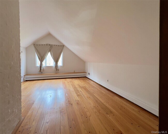 Building Photo - 85 Washington Rd