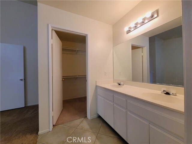 Building Photo - 1204 Sycamore Ct