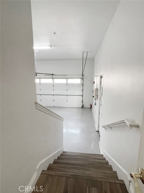 Building Photo - 8560 Corriente Rd