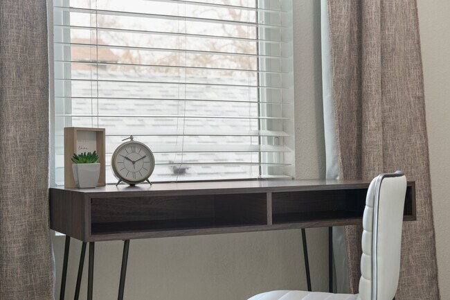 Building Photo - 2994 39th St