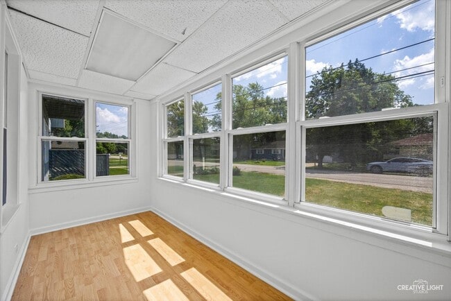 Building Photo - 203 Bruce Road