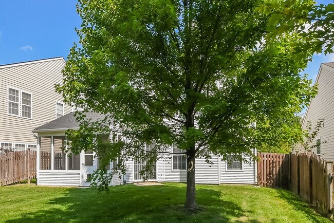 Building Photo - 13260 Heroic Way