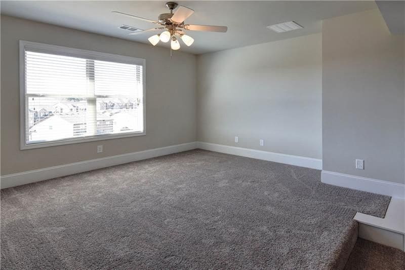 Building Photo - 2967 Cove View Ct SE