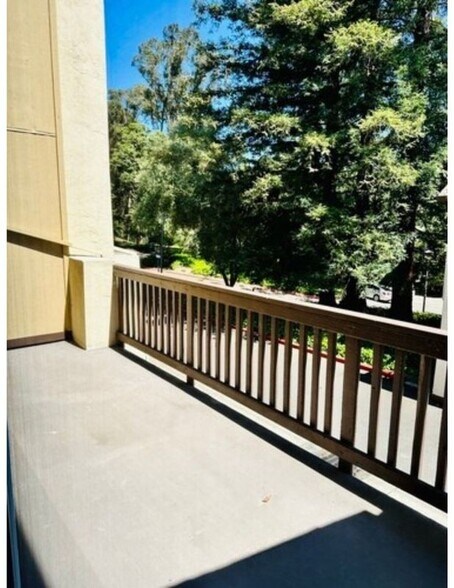 Building Photo - 1756 Kudu Ct