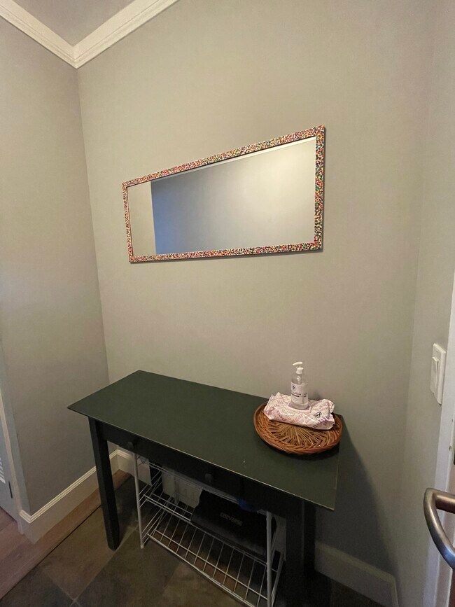 Building Photo - 400 Beale St