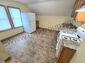 Building Photo - 4812 25th Ave