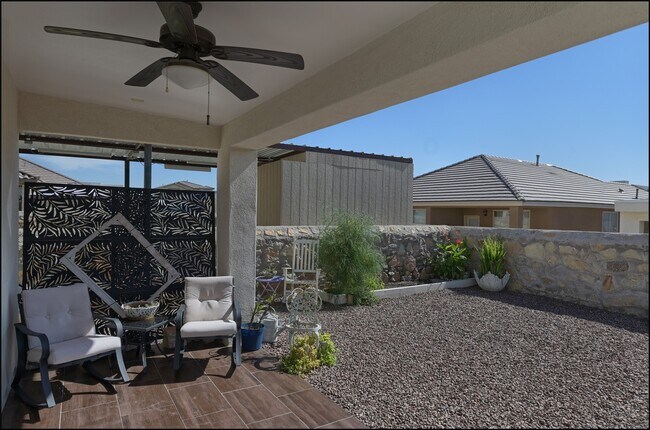 Building Photo - 12478 Lanchester Dr