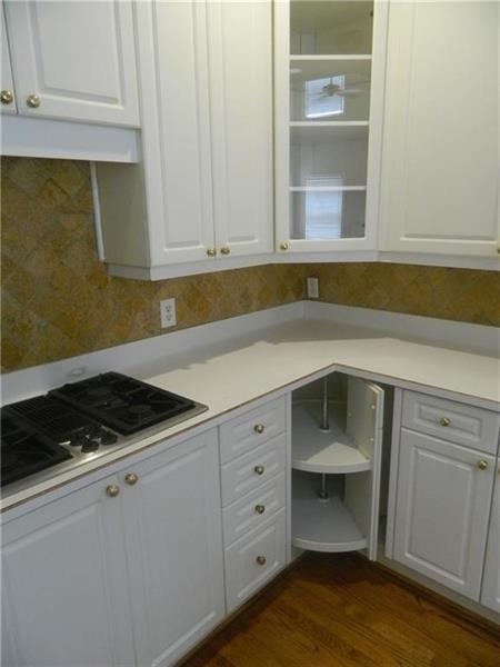Building Photo - 4780 Summerset Ln