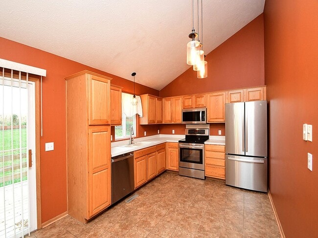 Building Photo - Inviting Home Minutes from Lake Cunningham...