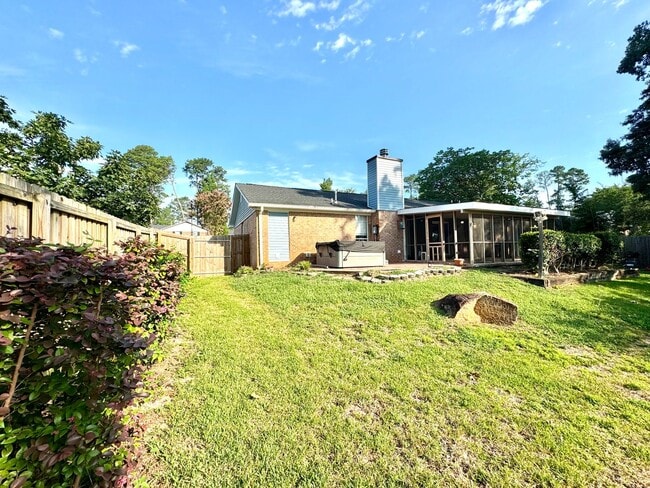 Building Photo - 308 Candlewood Dr