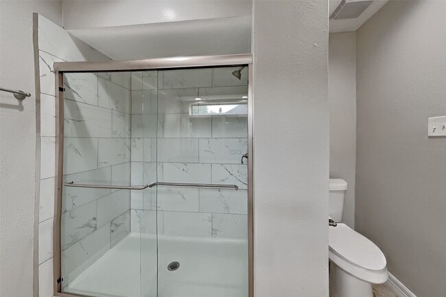 Building Photo - 6214 Arcadian Shores Dr